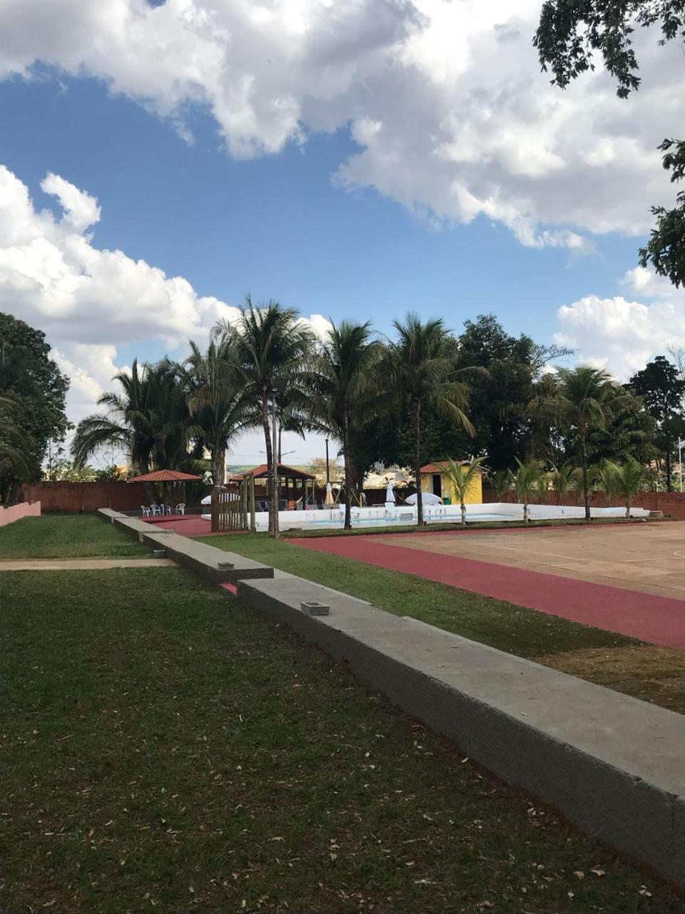 Villa Das Flores Olímpia Exterior foto